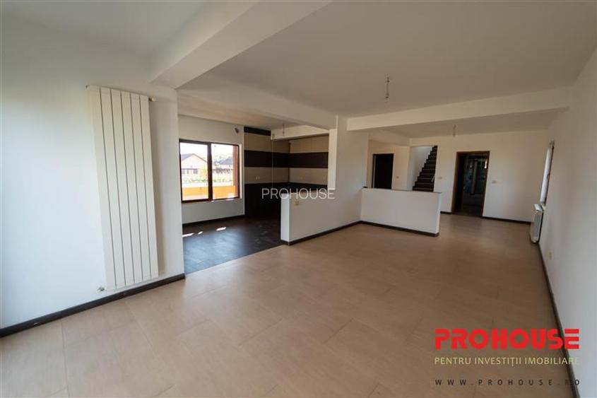 Vila de tip duplex - P+M - Margineni - 7