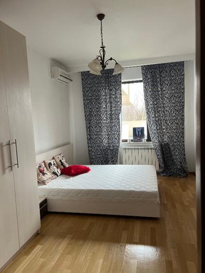 Vanzare apart  2  camere mobilat complet