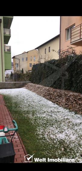 Apartament cu gradina in bloc tip vila, 75 mp util + 120 mp, parcare