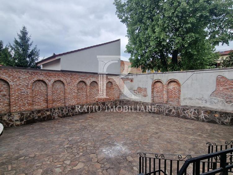 Spațiu comercial | Ideal pentru companii | Zonă centrală | Oradea