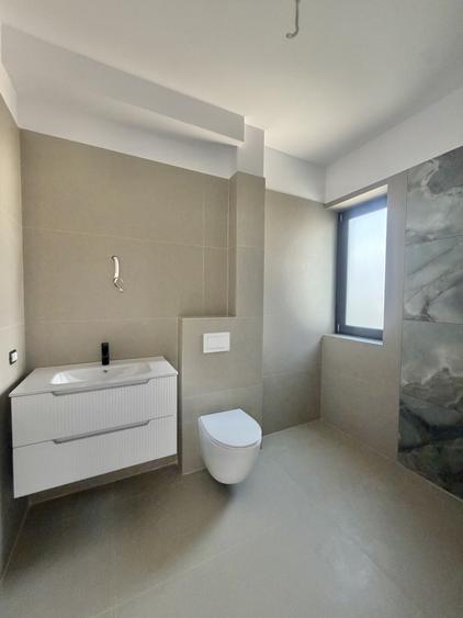 Duplex, despartit prin camera tehnica, 4 camere, 111mp utili in Giroc