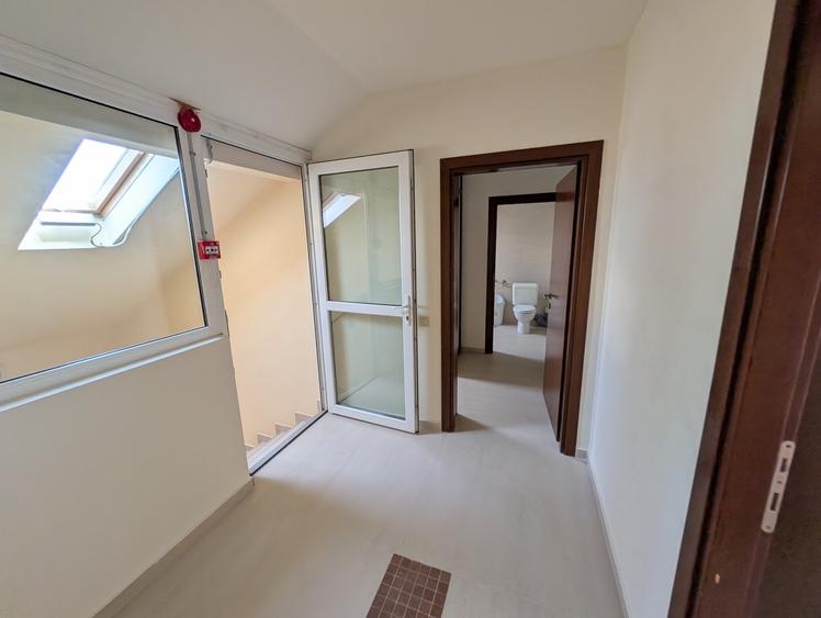 Casa 5 camere 220mp | 0 comision | Tunari central | 200mp teren
