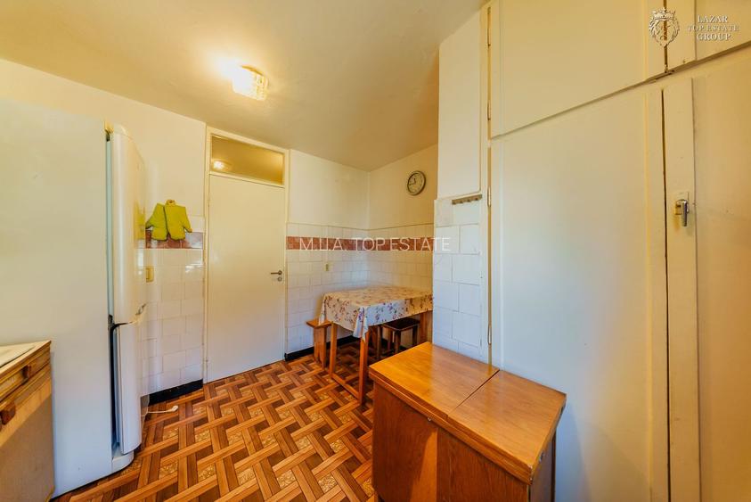 Apartament 3 camere de vanzare in Micalaca - 11