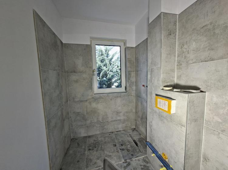 Apartament premium 2 camere 49.7 mp utili si curte 50 mp în Da Vinci