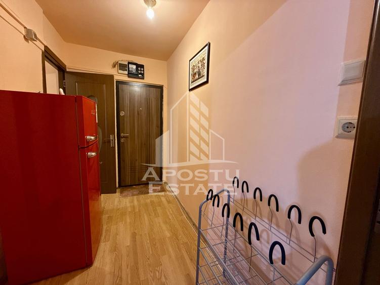 Apartament 2 camere de vanzare, centrala, zona Soarelui, Timisoara