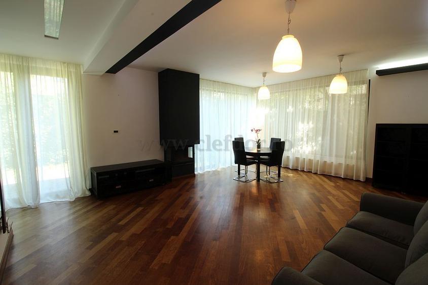 Vila Moderna in apropiere de OMV Pipera