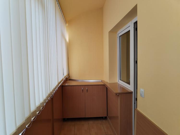 3 camere lux Universitate - KFC