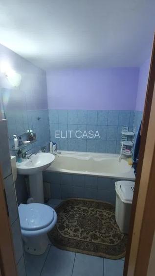 Apartament cu 2 camere decomandat, zona Mircea cel Batran - 5