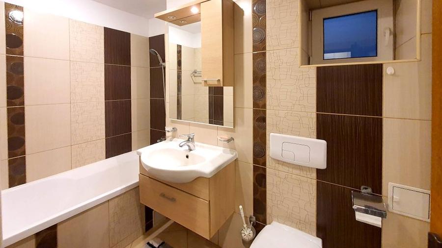 Apartament cu 2 camere de închiriat, Ploiești, Cantacuzino, ECX26831