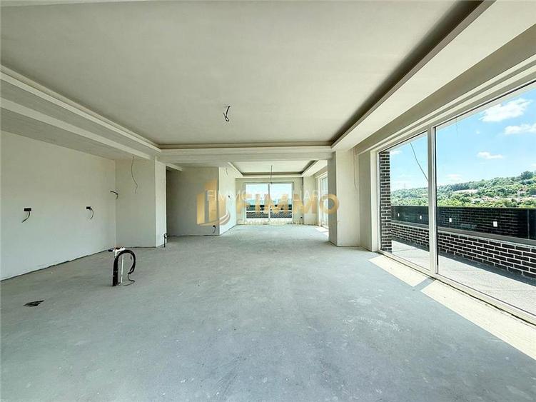 Penthouse | ET 9 | 650mp | Suceava | ID:1823 - 4