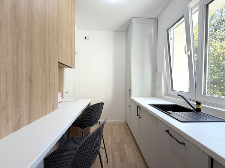 2 camere renovat integral - incalzire in pardoseala centrala proprie et 1