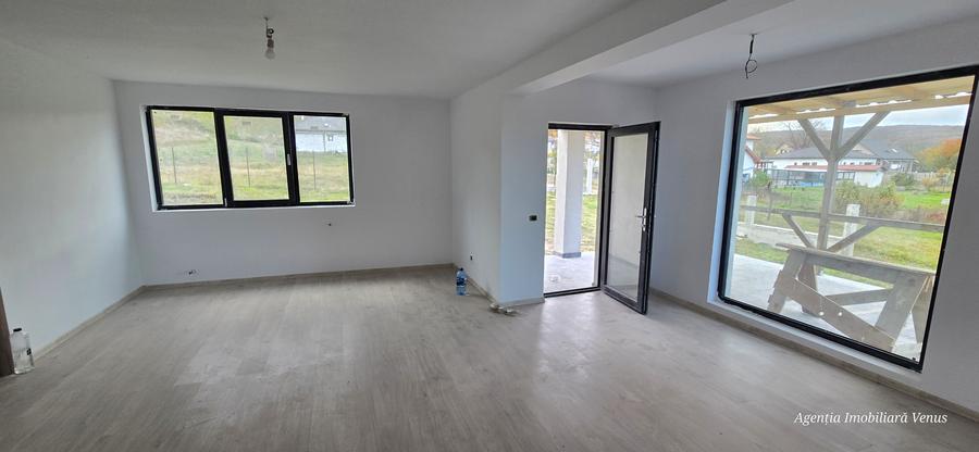 Casa noua in Catamarasti Vale