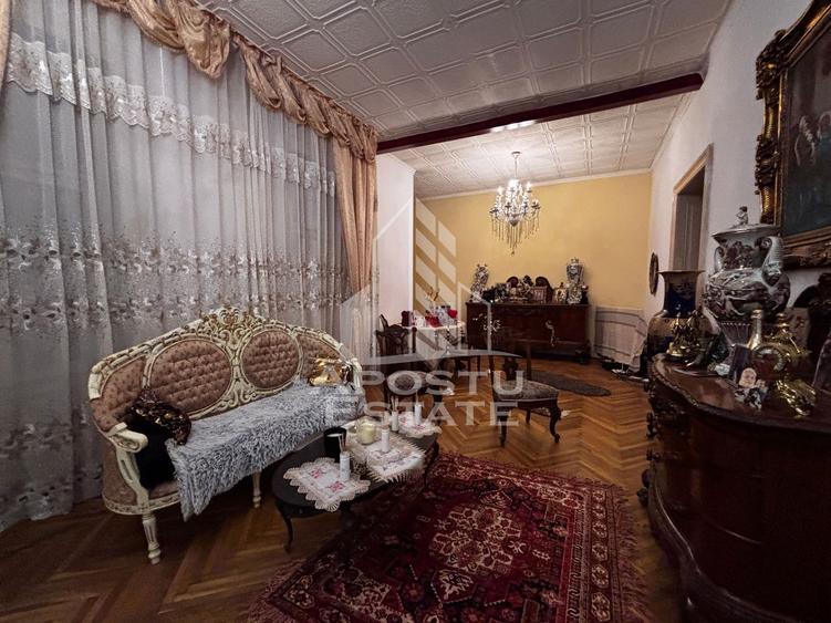 Casa cu 10 camere de inchiriat, zona Centrala, Timisoara