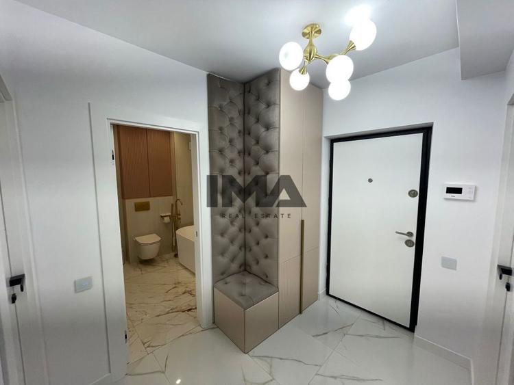 Apartament cu 3 camere, lux, zona Fsega