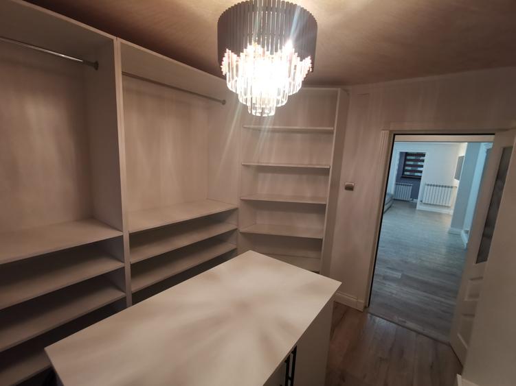Apartament 3 camere Piata Mare complet renovat