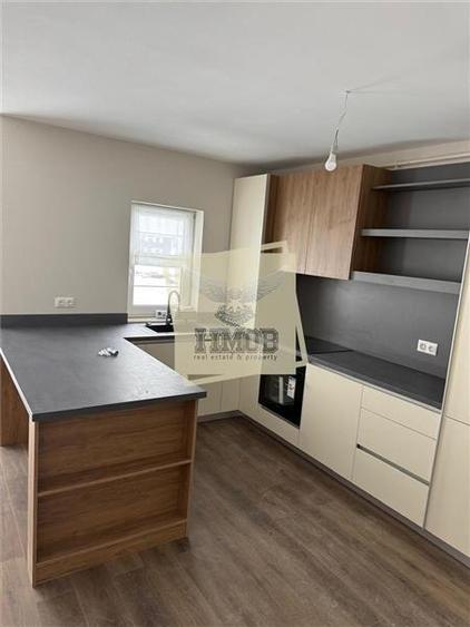 Apartament nou mobilat cu 3 camere si parcare Doamna Stanca