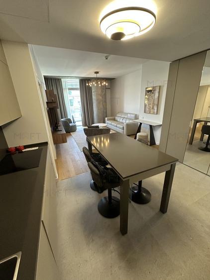 Apartament 2 camere lux Up-Site vedere către lac loc de parcare