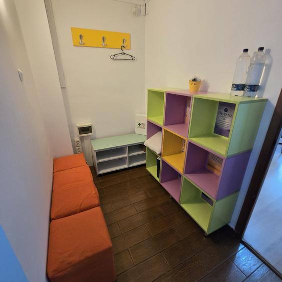Apartament 3 camere pretabil birou