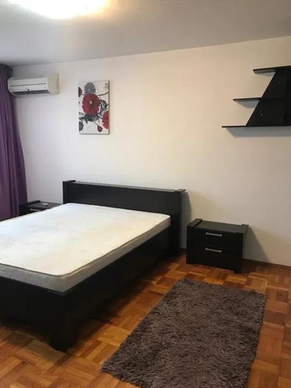 Garsoniera, decomandata, 35 mp, ac, metrou aproape, Drumul Taberei