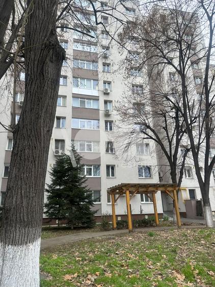 De vânzare: Apartament 2 camere - metrou Drumul Taberei