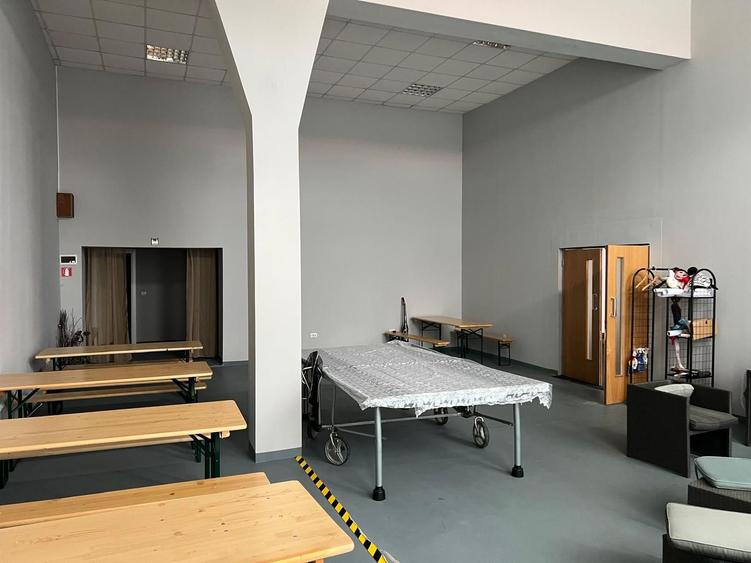Spatiu comercial Uta de inchiriat
