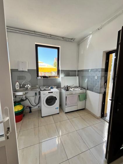 Spatiu comercial, 98 mp, zona La Soare