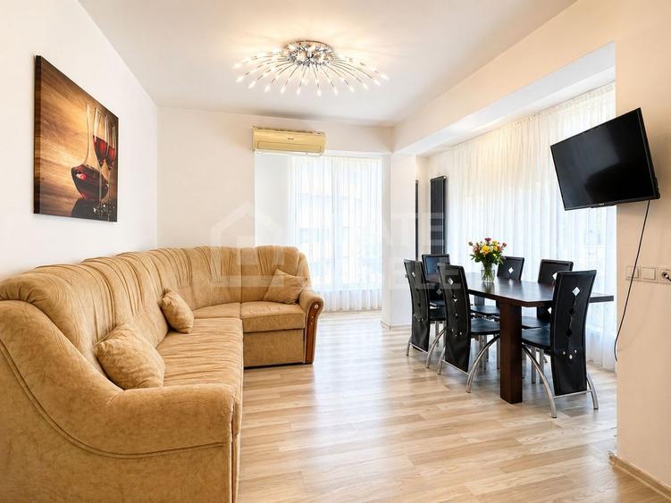 Apartament cu 3 camere, etajul 1, zona Florilor, Floresti