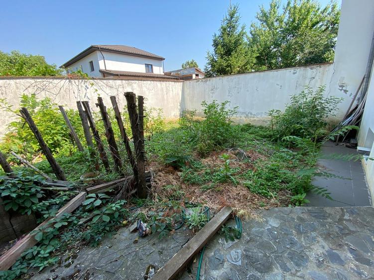 Vanzare casa vila 5 camere zona Crangasi