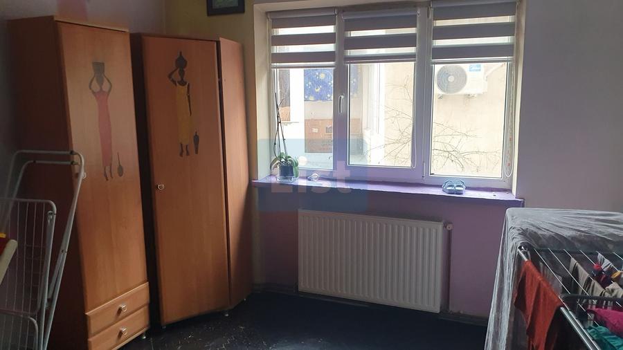 Apartament, 3 camere decomandat – Zona Centrală, Târgu Jiu. COMISON 0%
