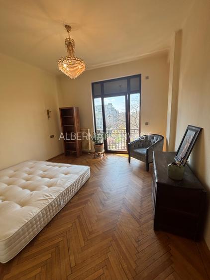 Inchiriere apartament cu 4 camere cu vedere in  Parcul Cismigiu - 13