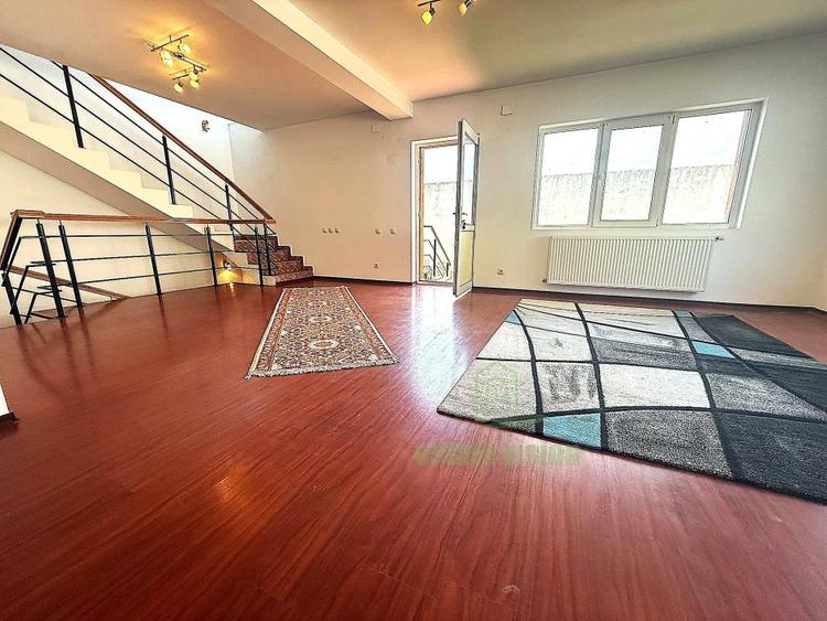 Vila D+P+1, 5 camere, 150 mp utili + demisol, teren 300 mp, aproape de Palatul M
