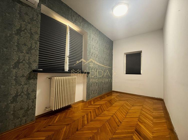 Apartament parter Piața Romană | 5 camere | Curte | 8 Locuri de Parcare