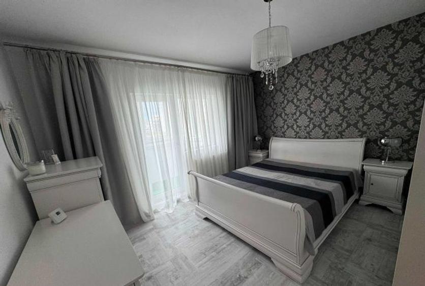 Ap 3 camere 80 mp- VITAN. Loc de parcare inclus. 2 bai. Centrala proprie.