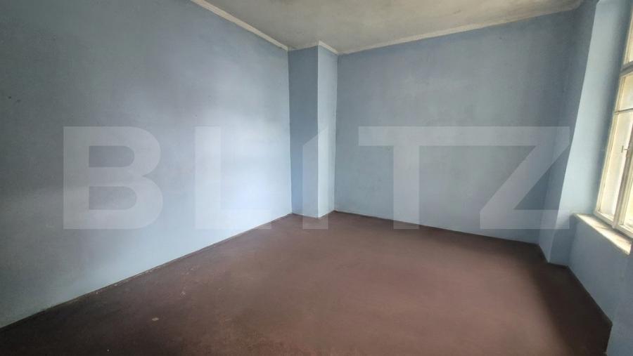 Apartament cu 5 incaperi, 120 mp, zona Ultracentral