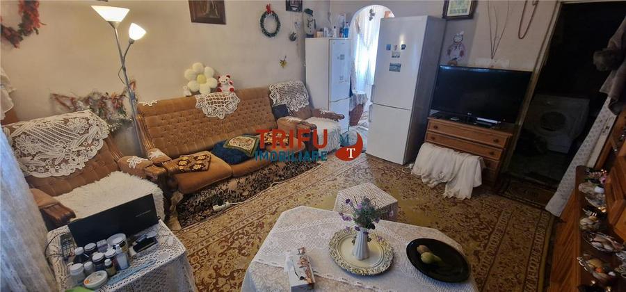 Garsoniera de vanzare zona Ampoi