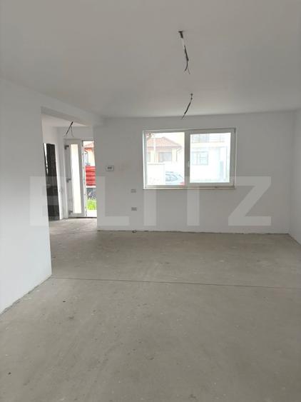 Duplex modern de vânzare în Sânpetru – construcție 2023, teren 250 mp