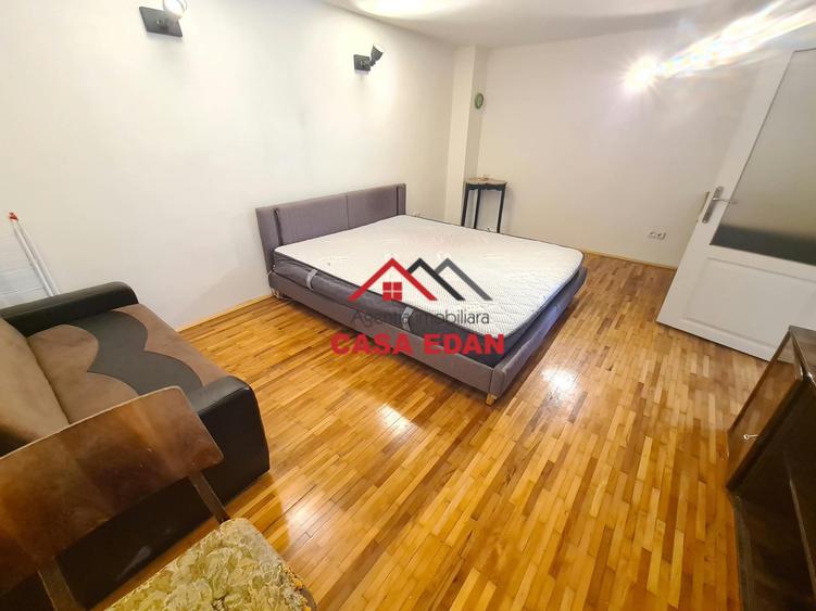 Casa in Campina--88.000e