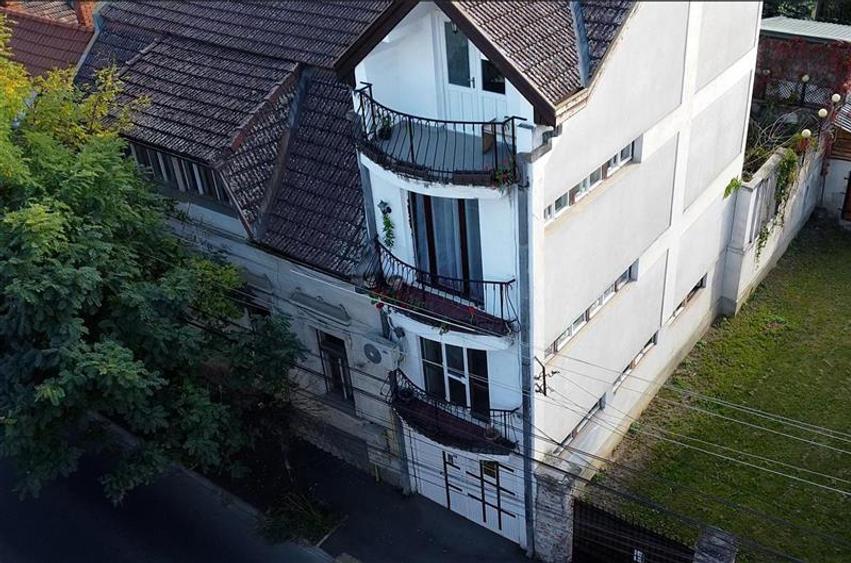 FILM&3D!Casa multifunctionala, recomandata si pentru cabinete medicale,birouri,