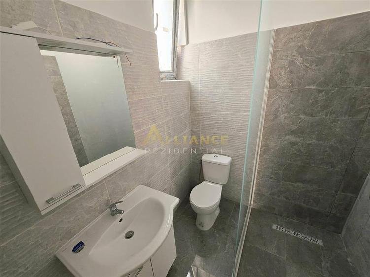 Casa - 444mp teren - 4 camere- camera tehnica- cartierul nou -154.990 euro