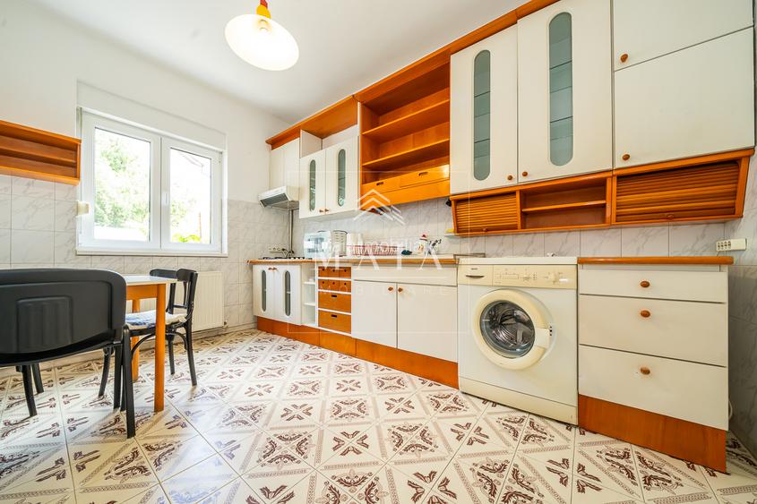 Apartament la casa, 3 camere, zona Calea Dumbravii 480 € - 4