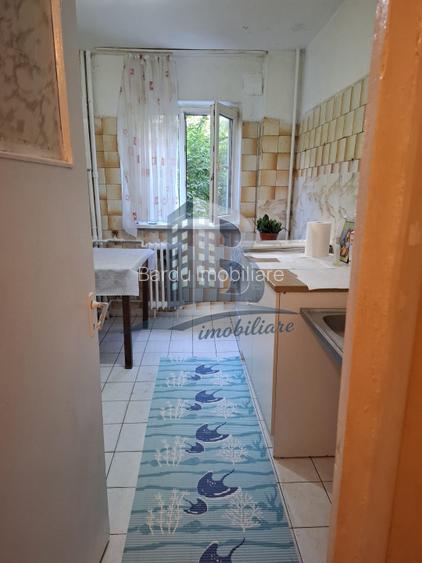 Apartament 2 camere Lujerului/ Metrou 5 minute/ Etaj Inferior - 4