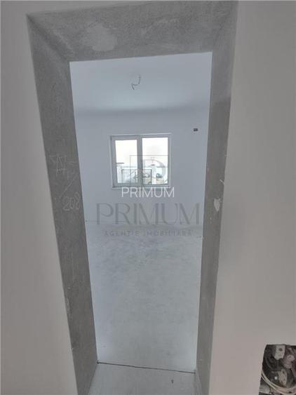 Duplex superb cu 4 dormitoare - teren 330 mp - locatie foarte buna - cartier exc - 24