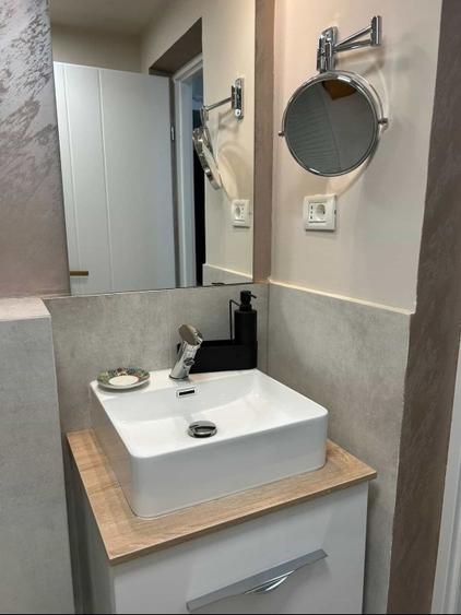 Garsoniera premium cu vedere spre zona Cismigiu | 37 mp | Balcon | Complet mobil