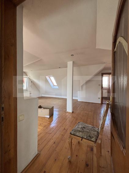 Casa de inchiriat, 8 camere, 800 mp, in Gruia langa stadion CFR