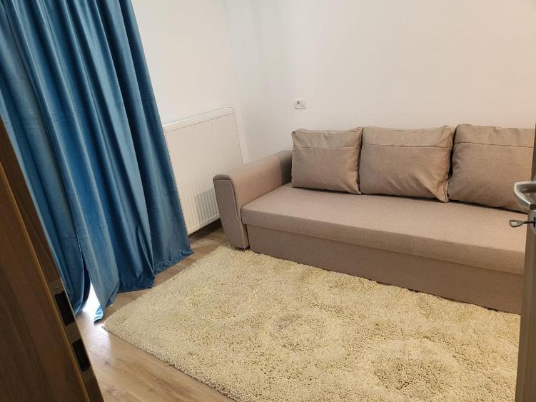 De inchiriat apartament zona Mall Coresi. Prina inchiriere. Apartament nou.