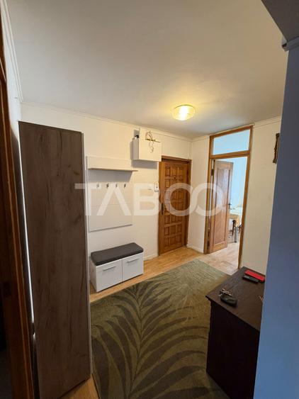 Apartament 3 camere etaj 1 de inchiriat zona Scoala de Inot Sibiu