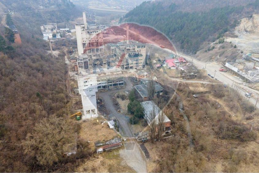Platforma industriala 33.000 mp | fosta fabrica dolomita | acces TIR |