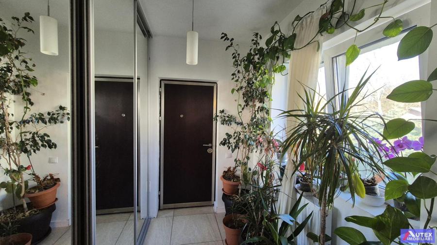 Casa Central Magurele pe Parter - 4 camere, 4 bai si teren de 580 mp
