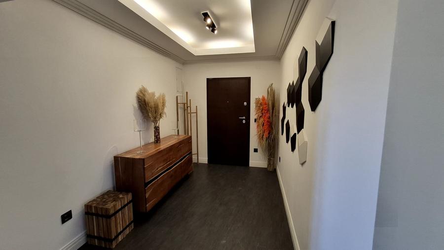 Apartament exclusivist cu 4 camere 146,89 mp Emerald Residence vedere Lacul Tei,