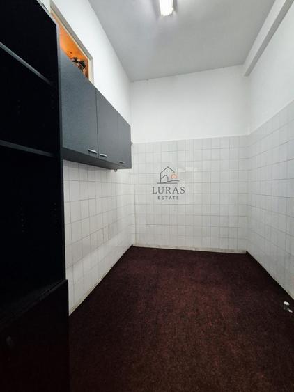 Spațiu comercial - Inel 2 | 60 mp | Parter | Vitrină stradală